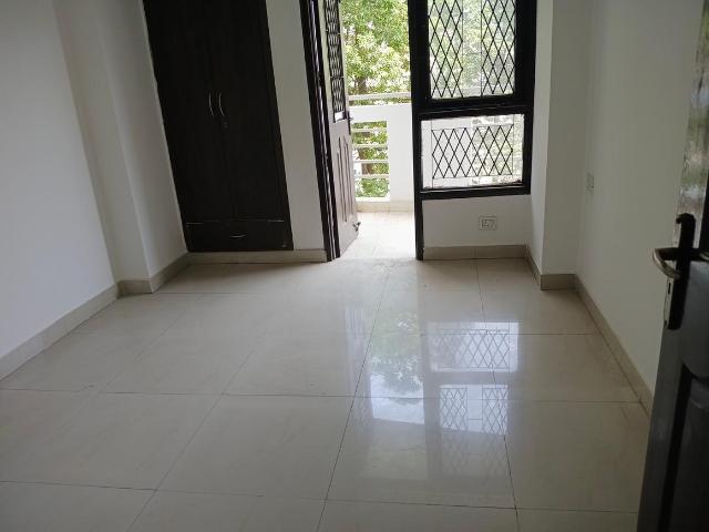 3 BHK Apartment in Indirapuram for resale Ghaziabad. The reference number is 20556161
