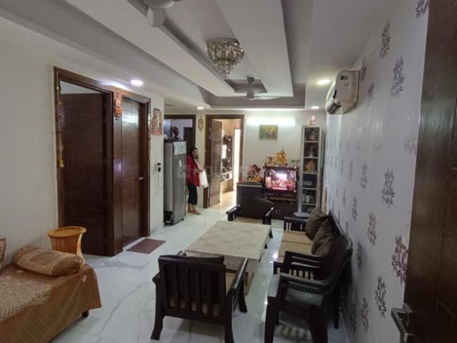 3 BHK Apartment in Indirapuram for resale Ghaziabad. The reference number is 20587571