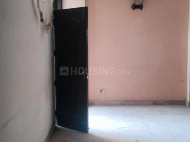 3 BHK Apartment in Indirapuram for resale Ghaziabad. The reference number is 20624104