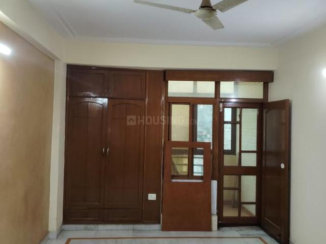 3 BHK Apartment in Indirapuram for resale Ghaziabad. The reference number is 20650413