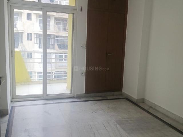 3 BHK Apartment in Indirapuram for resale Ghaziabad. The reference number is 20661155