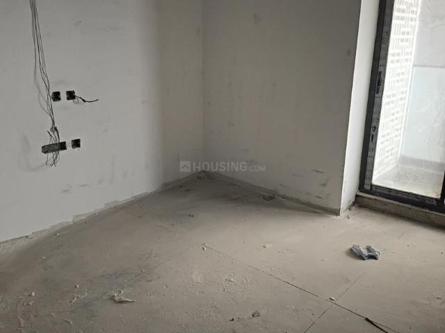 3 BHK Apartment in Indirapuram for resale Ghaziabad. The reference number is 20701705
