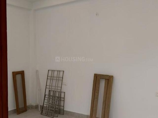 3 BHK Apartment in Indirapuram for resale Ghaziabad. The reference number is 20733995