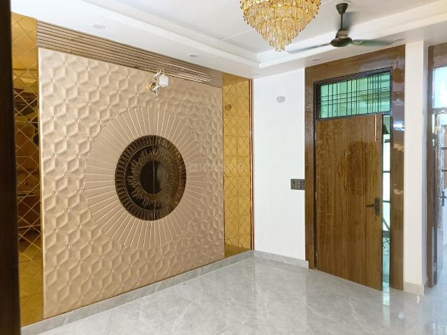 3 BHK Apartment in Indirapuram for resale Ghaziabad. The reference number is 20735230