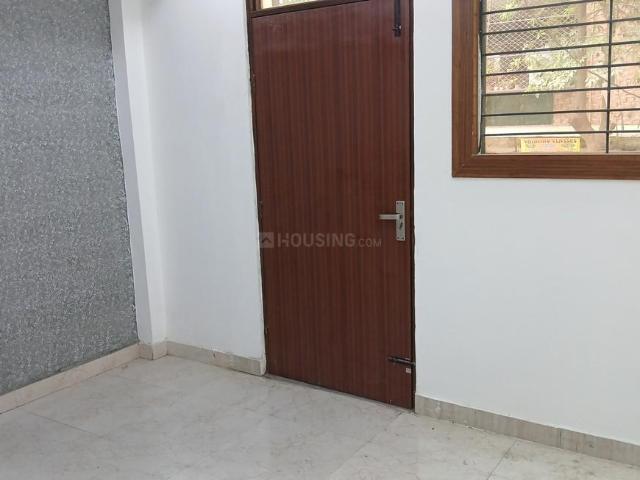 3 BHK Apartment in Indirapuram for resale Ghaziabad. The reference number is 20752328