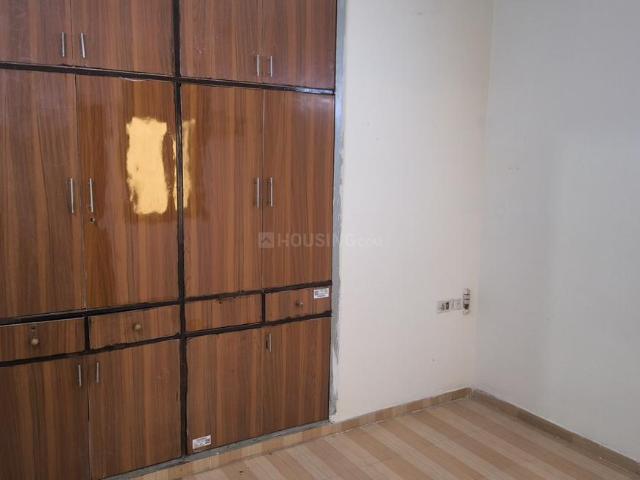 3 BHK Apartment in Indirapuram for resale Ghaziabad. The reference number is 20825901