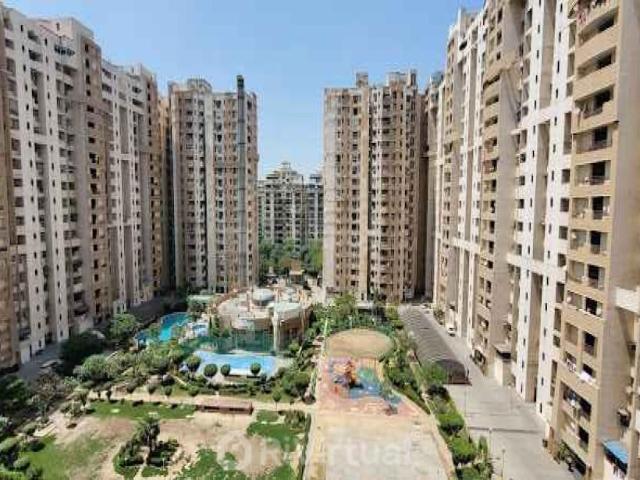 3 BHK Apartment in Indirapuram for resale Ghaziabad. The reference number is 20881792