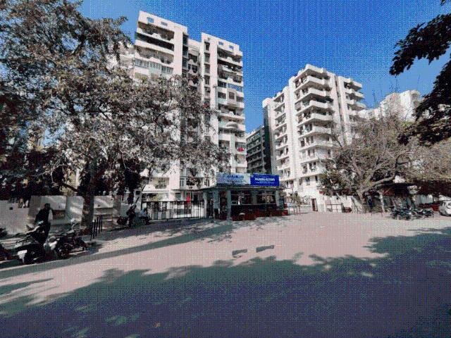 3 BHK Apartment in Indirapuram for resale Ghaziabad. The reference number is 20892273
