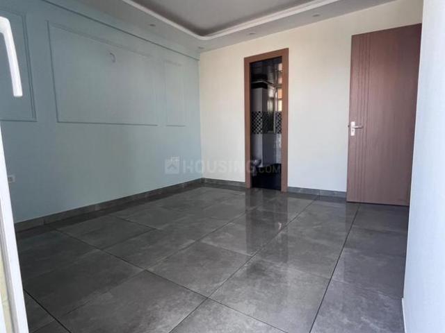 3 BHK Apartment in Indirapuram for resale Ghaziabad. The reference number is 20034307