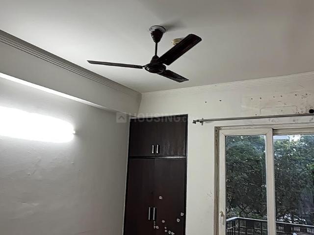 3 BHK Apartment in Indirapuram for resale Ghaziabad. The reference number is 20047785