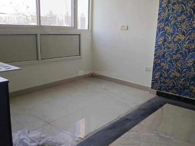 3 BHK Apartment in Indirapuram for resale Ghaziabad. The reference number is 20121159