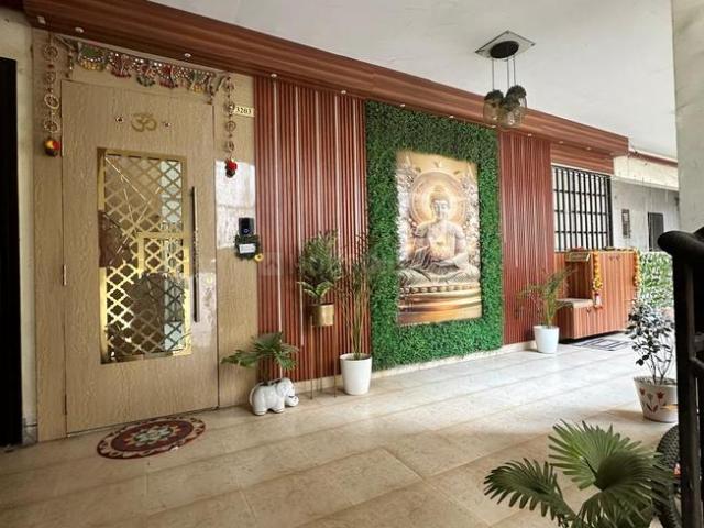3 BHK Apartment in Indirapuram for resale Ghaziabad. The reference number is 20218492