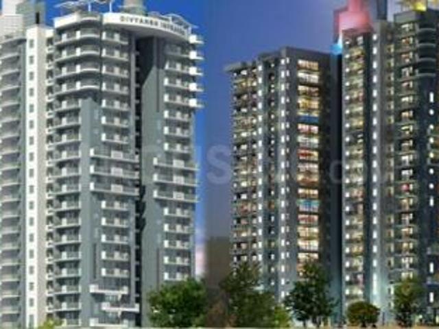 3 BHK Apartment in Indirapuram for resale Ghaziabad. The reference number is 20248998