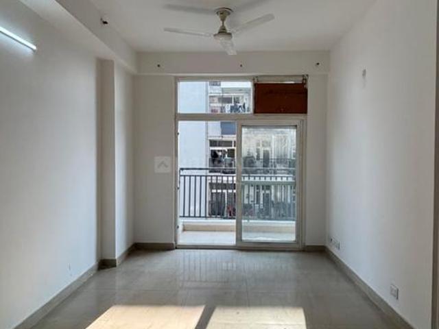 3 BHK Apartment in Indirapuram for resale Ghaziabad. The reference number is 20254337