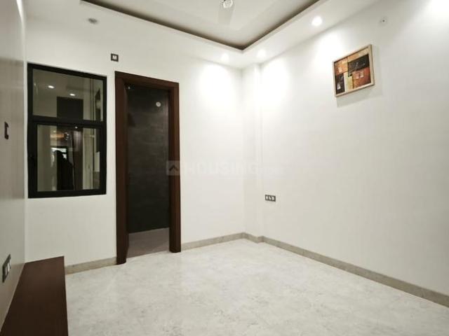 3 BHK Apartment in Indirapuram for resale Ghaziabad. The reference number is 20286405