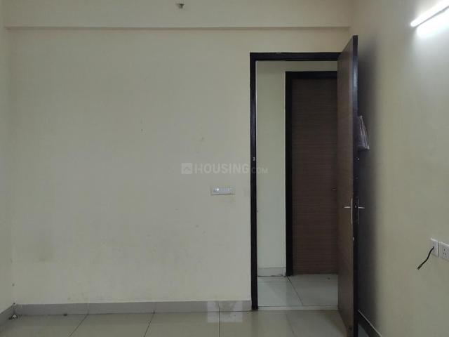 3 BHK Apartment in Indirapuram for resale Ghaziabad. The reference number is 20331042