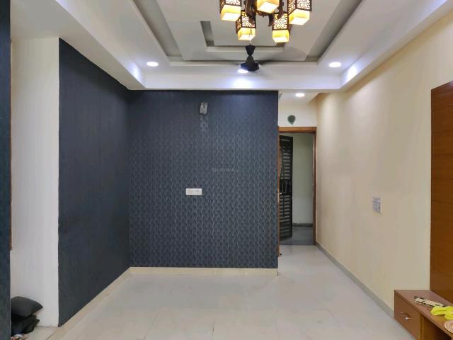 3 BHK Apartment in Indirapuram for resale Ghaziabad. The reference number is 20350682