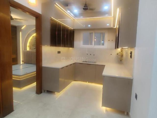 3 BHK Apartment in Indirapuram for resale Ghaziabad. The reference number is 20392747