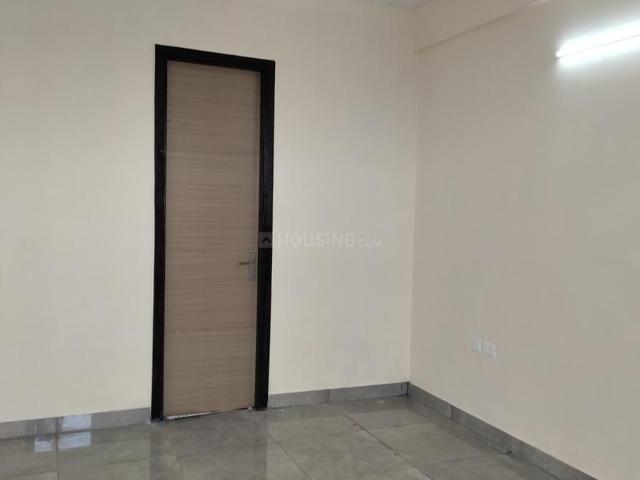 3 BHK Apartment in Indirapuram for resale Ghaziabad. The reference number is 5975999