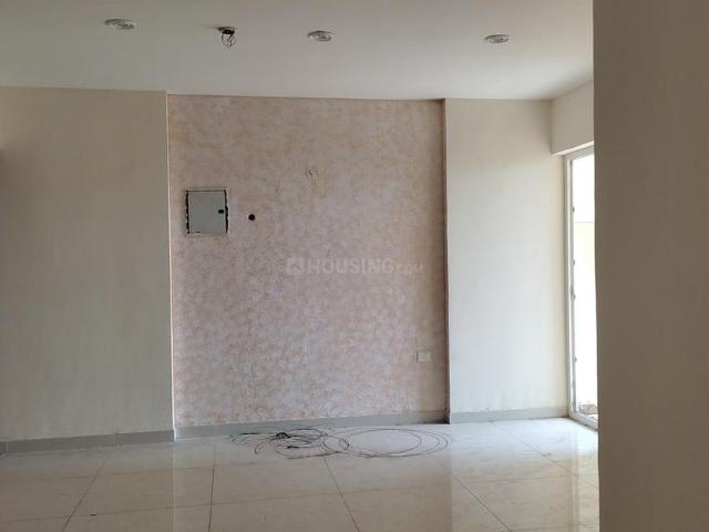 3 BHK Apartment in Indirapuram for resale Ghaziabad. The reference number is 9567658