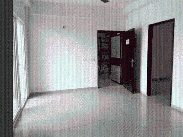 3 BHK Apartment in Indirapuram for resale NH 24 Noida. The reference number is 17296786