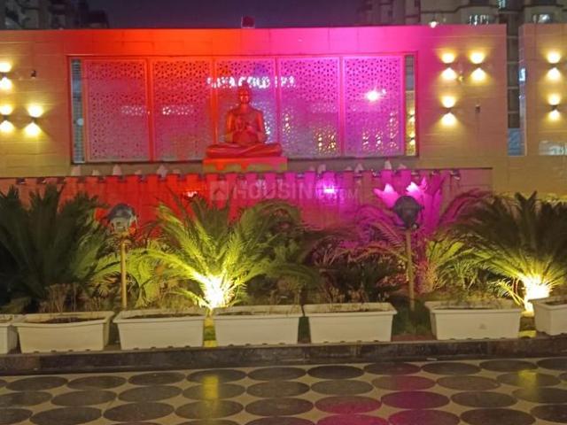 3 BHK Apartment in Indirapuram for resale NH 24 Noida. The reference number is 17714125