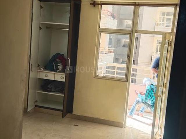 3 BHK Apartment in Indraprashtha Yojna for rent Ghaziabad. The reference number is 18221509
