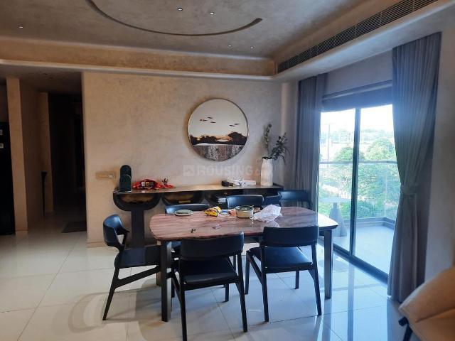 3 BHK Apartment in Iscon Ambli Road for rent Ahmedabad. The reference number is 19101125