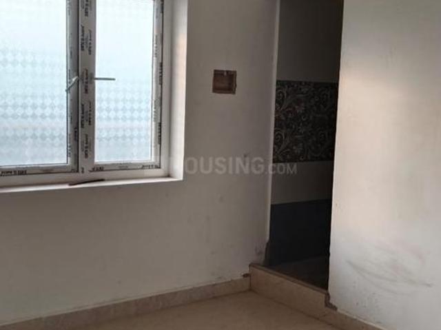 3 BHK Apartment in Iyyappanthangal for resale Chennai. The reference number is 19733841