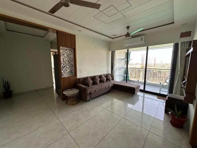 3 BHK Apartment in Jodhpur for rent Ahmedabad. The reference number is 20581638