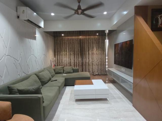 3 BHK Apartment in Jodhpur for resale Ahmedabad. The reference number is 20102995
