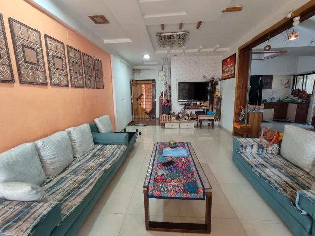 3 BHK Apartment in Jodhpur for resale Ahmedabad. The reference number is 20369450