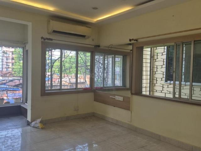 3 BHK Apartment in Jodhpur Park for resale Kolkata. The reference number is 19869395