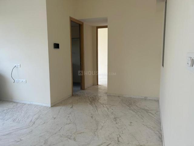 3 BHK Apartment in Jogeshwari West for rent Mumbai. The reference number is 20035861