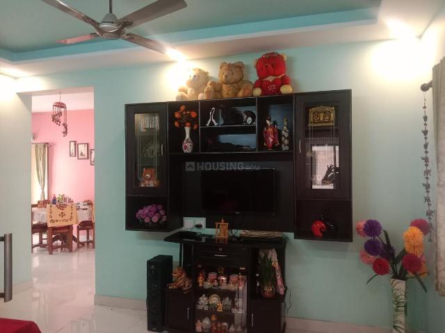 3 BHK Apartment in Joka for rent Kolkata. The reference number is 11393318
