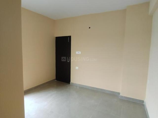 3 BHK Apartment in Uttar Kazirhat for rent Kolkata. The reference number is 20663638