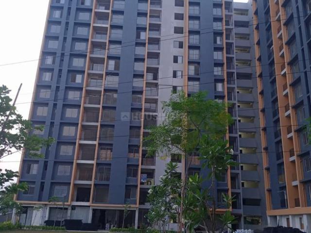 3 BHK Apartment in Joka for resale Kolkata. The reference number is 14940488