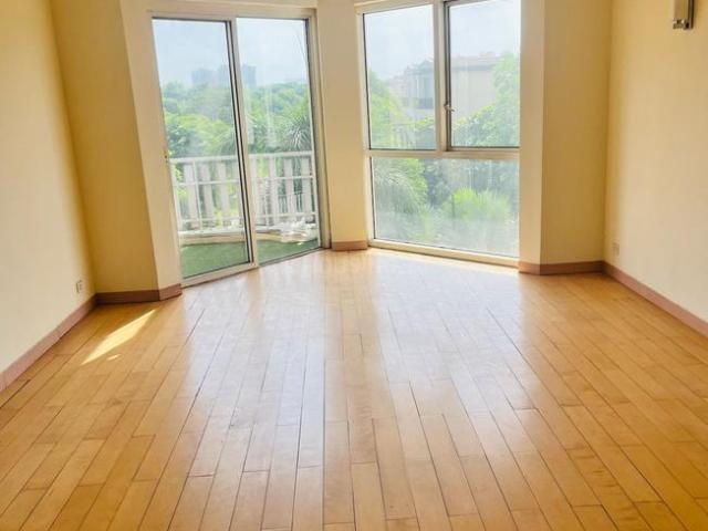3 BHK Apartment in Jaypee Greens for resale Greater Noida. The reference number is 8995271