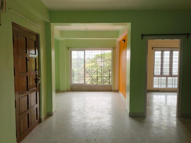 3 BHK Apartment in Jadavpur for rent Kolkata. The reference number is 14673970