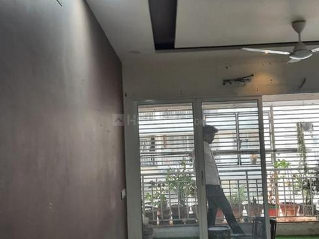 3 BHK Apartment in Jagatpur for rent Ahmedabad. The reference number is 19864721