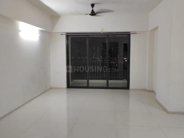 3 BHK Apartment in Jagatpur for rent Ahmedabad. The reference number is 20075727