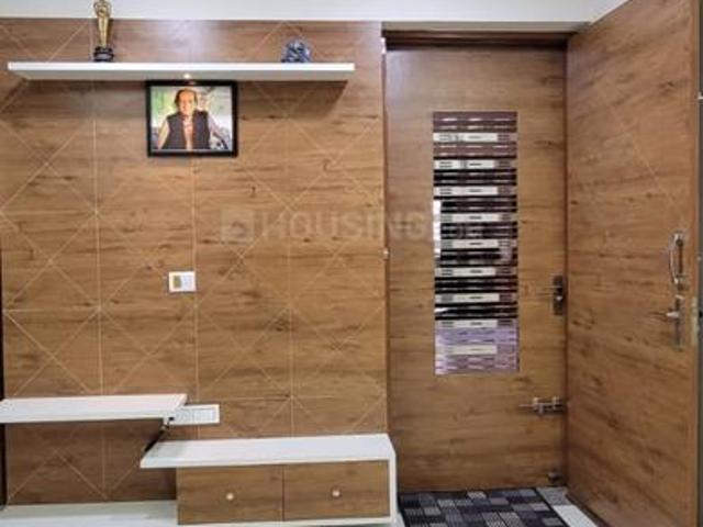 3 BHK Apartment in Jagatpur for rent Ahmedabad. The reference number is 20533168