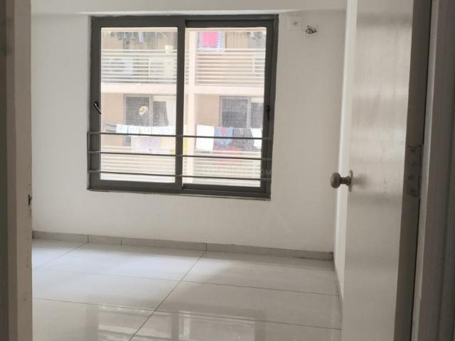 3 BHK Apartment in Jagatpur for rent Ahmedabad. The reference number is 20550043