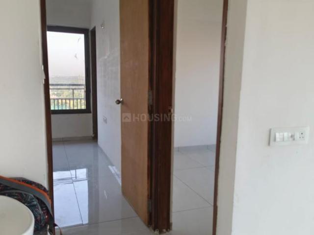 3 BHK Apartment in Jagatpur for rent Ahmedabad. The reference number is 20816796