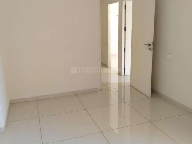 3 BHK Apartment in Jagatpur for resale Ahmedabad. The reference number is 19939389