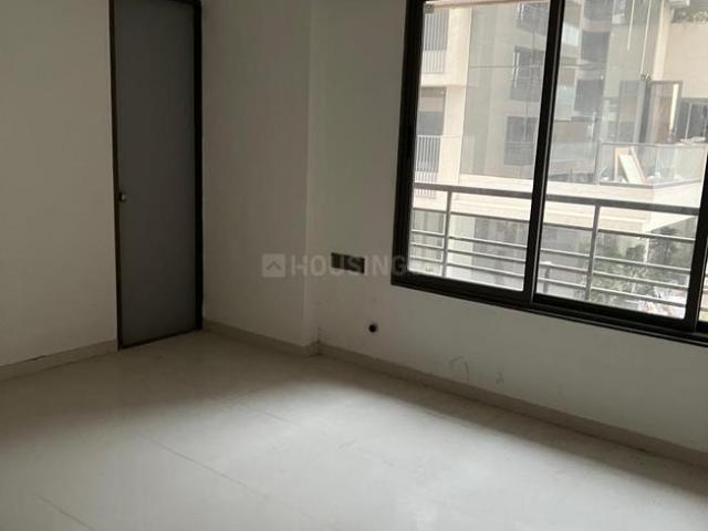 3 BHK Apartment in Jagatpur for resale Ahmedabad. The reference number is 19251347