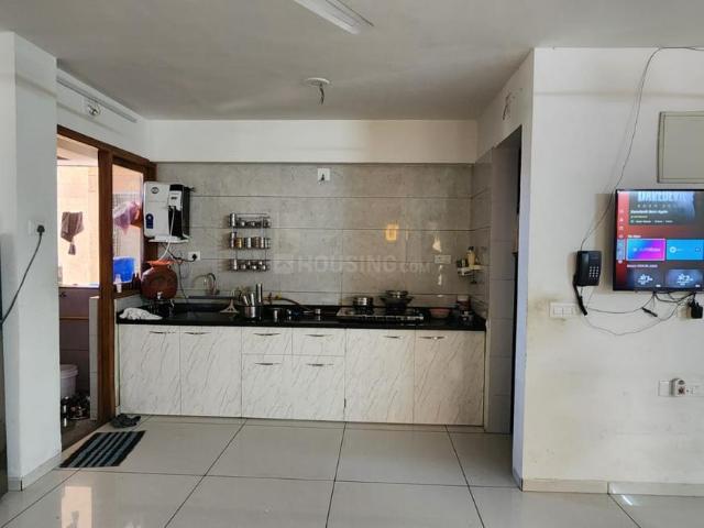 3 BHK Apartment in Jagatpur for resale Ahmedabad. The reference number is 20352013