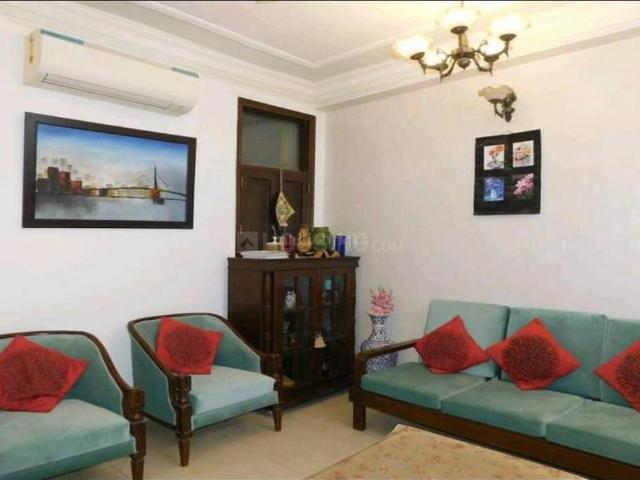 3 BHK Apartment in Jamia Nagar for resale South Delhi. The reference number is 14083424
