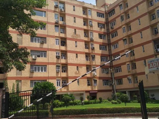 3 BHK Apartment in Janakpuri for resale New Delhi. The reference number is 20771605