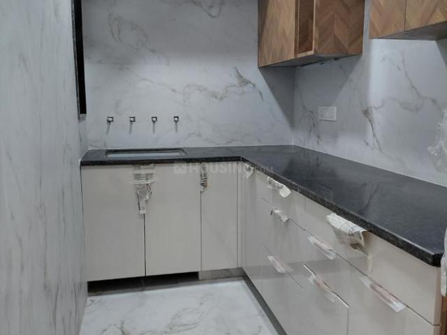 3 BHK Apartment in Janakpuri for resale New Delhi. The reference number is 20850568